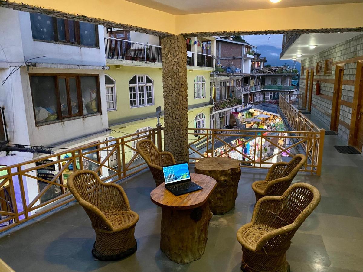 Hotel Valley Of Gods Manāli Exterior foto