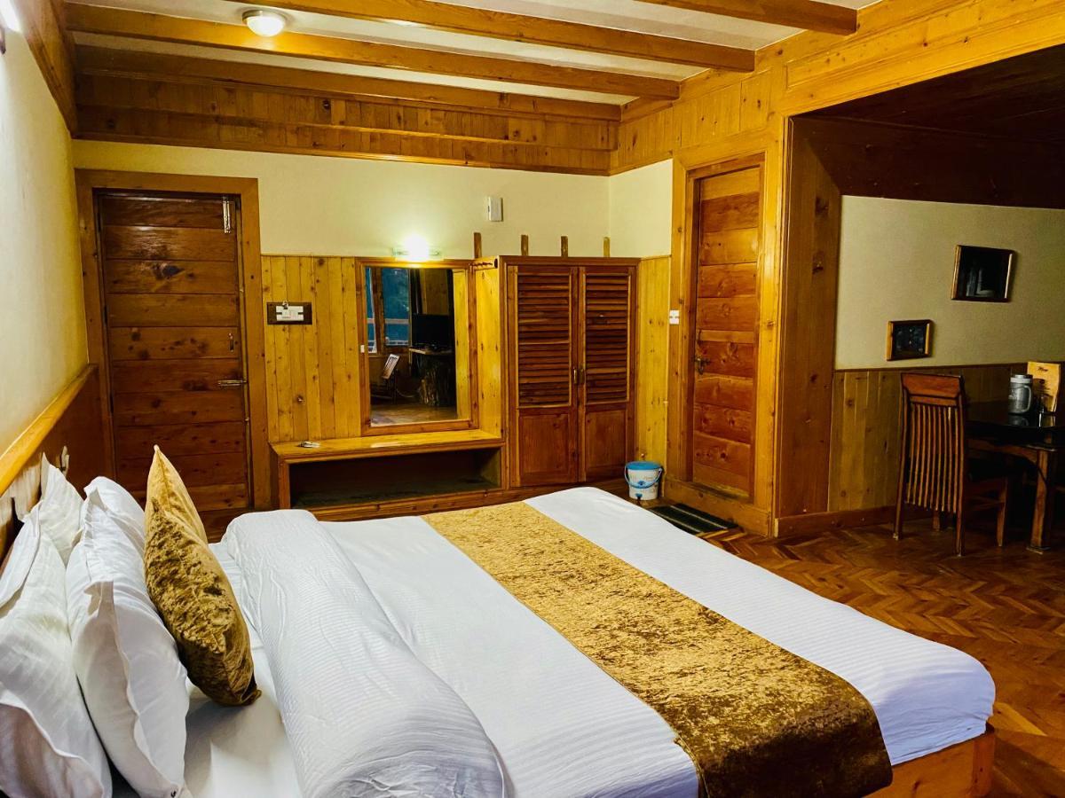Hotel Valley Of Gods Manāli Exterior foto