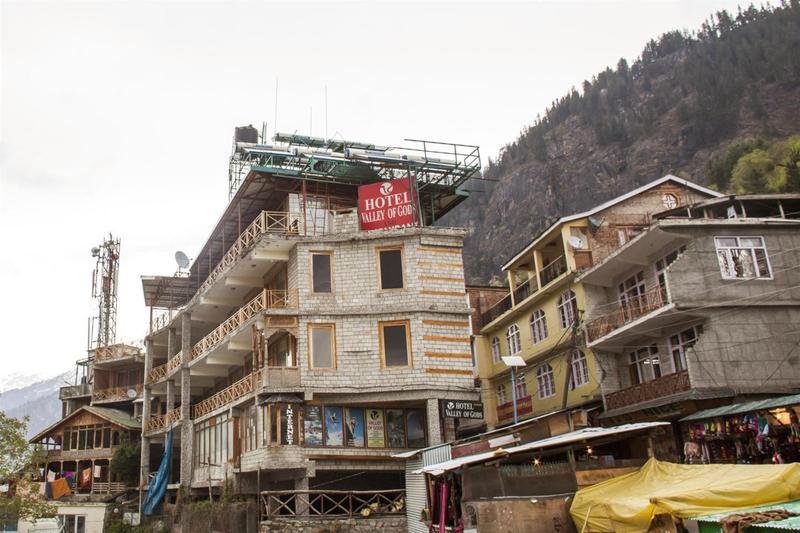 Hotel Valley Of Gods Manāli Exterior foto